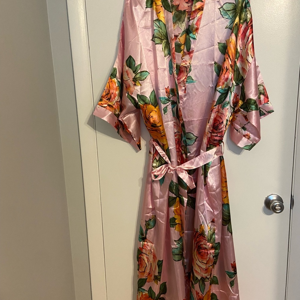 Floral Satin Kimono Robe